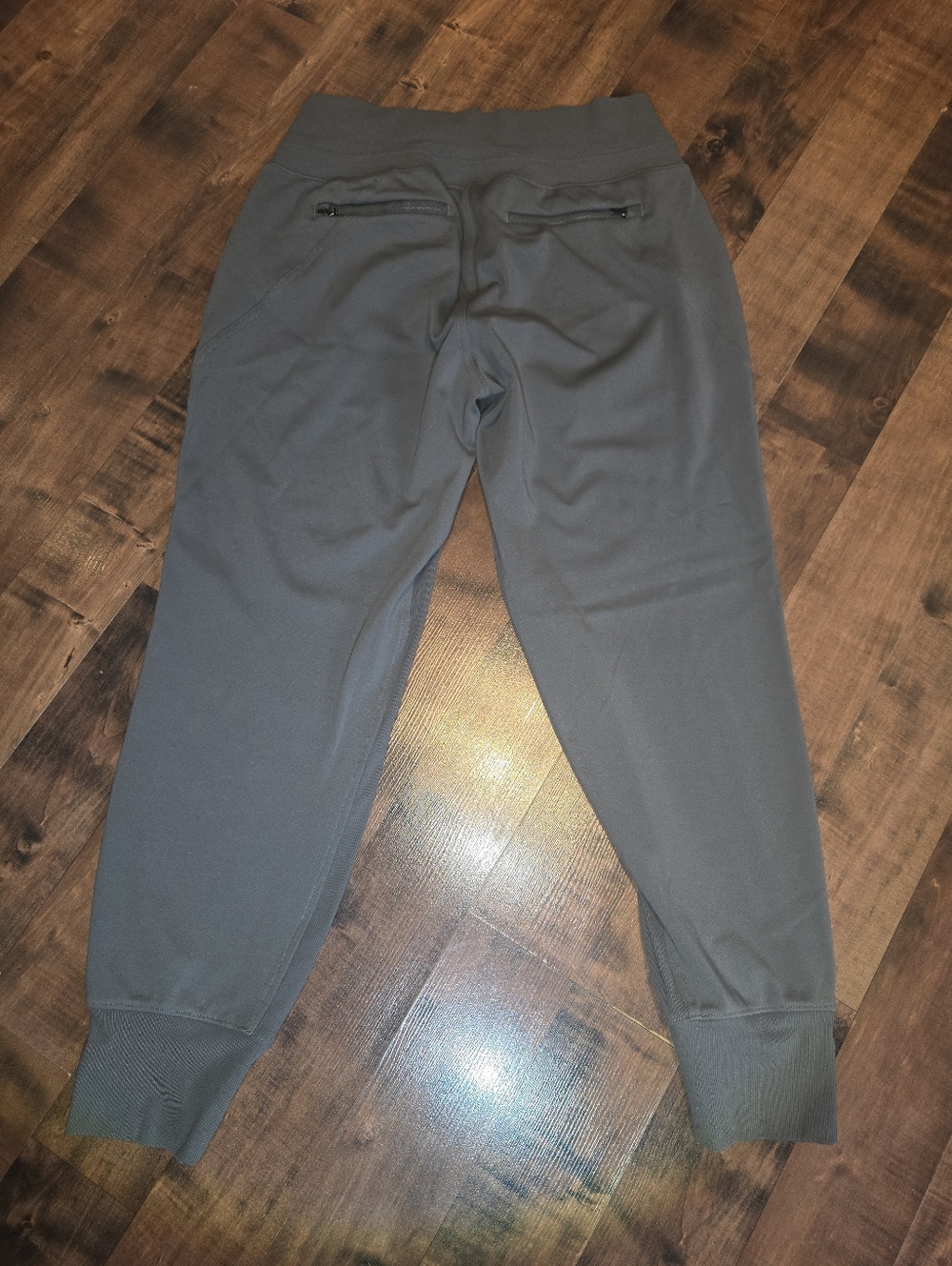 Athleta Venice Olive Joggers [Medium] Athleisure Stretch Comfort Pants - Picture 7 of 13